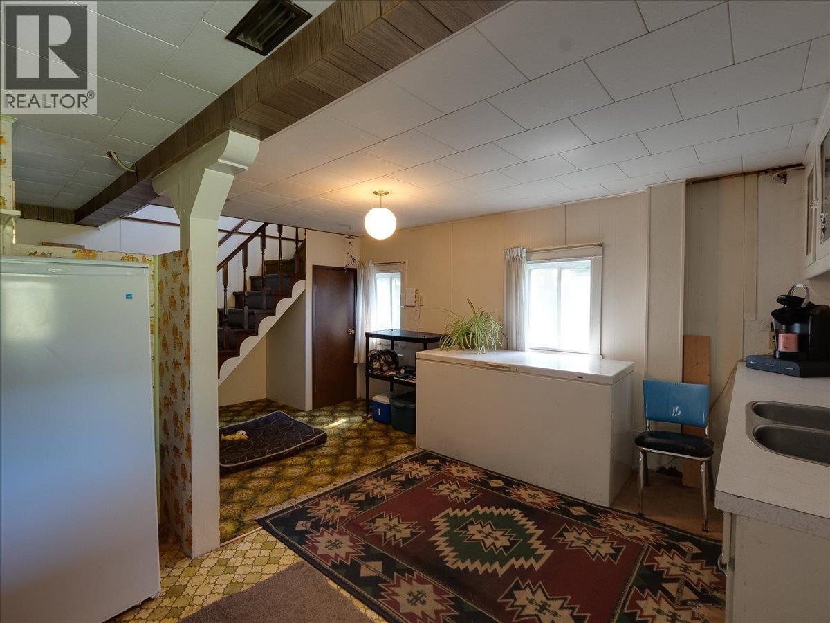 1448 Pass Creek Road, Castlegar, British Columbia  V1N 4S2 - Photo 38 - 10385233