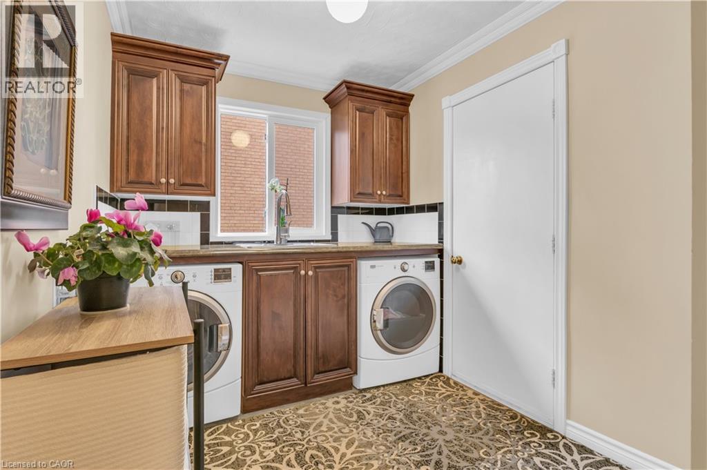 228 Michener Crescent, Kitchener, Ontario  N2A 3V7 - Photo 35 - 40826274
