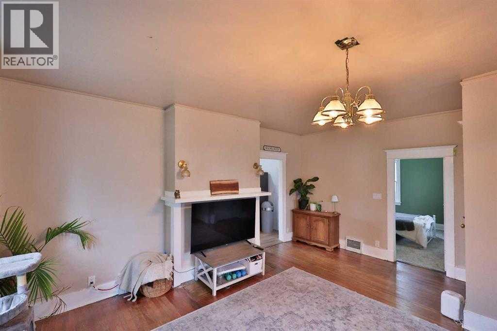 301 Noble Street, Barons, Alberta  T0L 0G0 - Photo 10 - A2305857