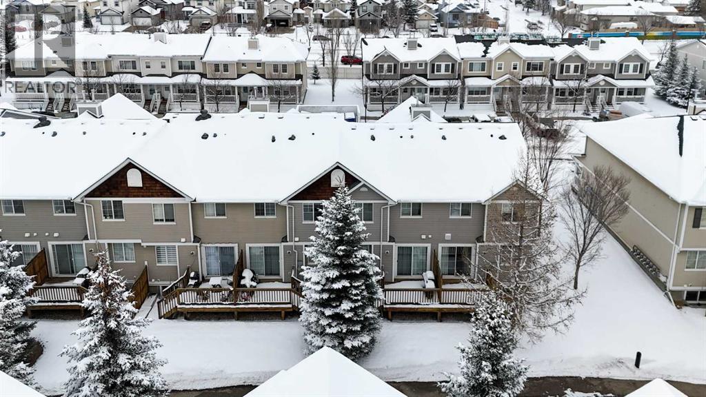 208 Country Village Manor NE, Calgary, Alberta  T3K 0L6 - Photo 4 - A2296739