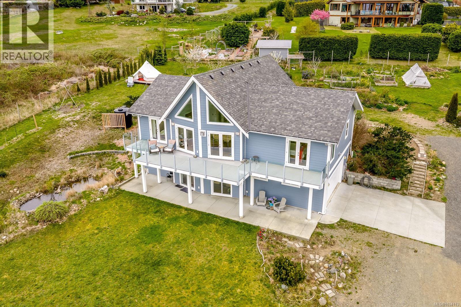 6481 Eagles Dr, Courtenay, British Columbia  V9J 1V4 - Photo 28 - 1034113