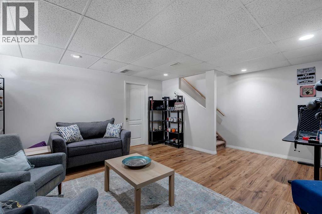 79 Mt Apex Green SE, Calgary, Alberta  T2Z 2V4 - Photo 25 - A2303824