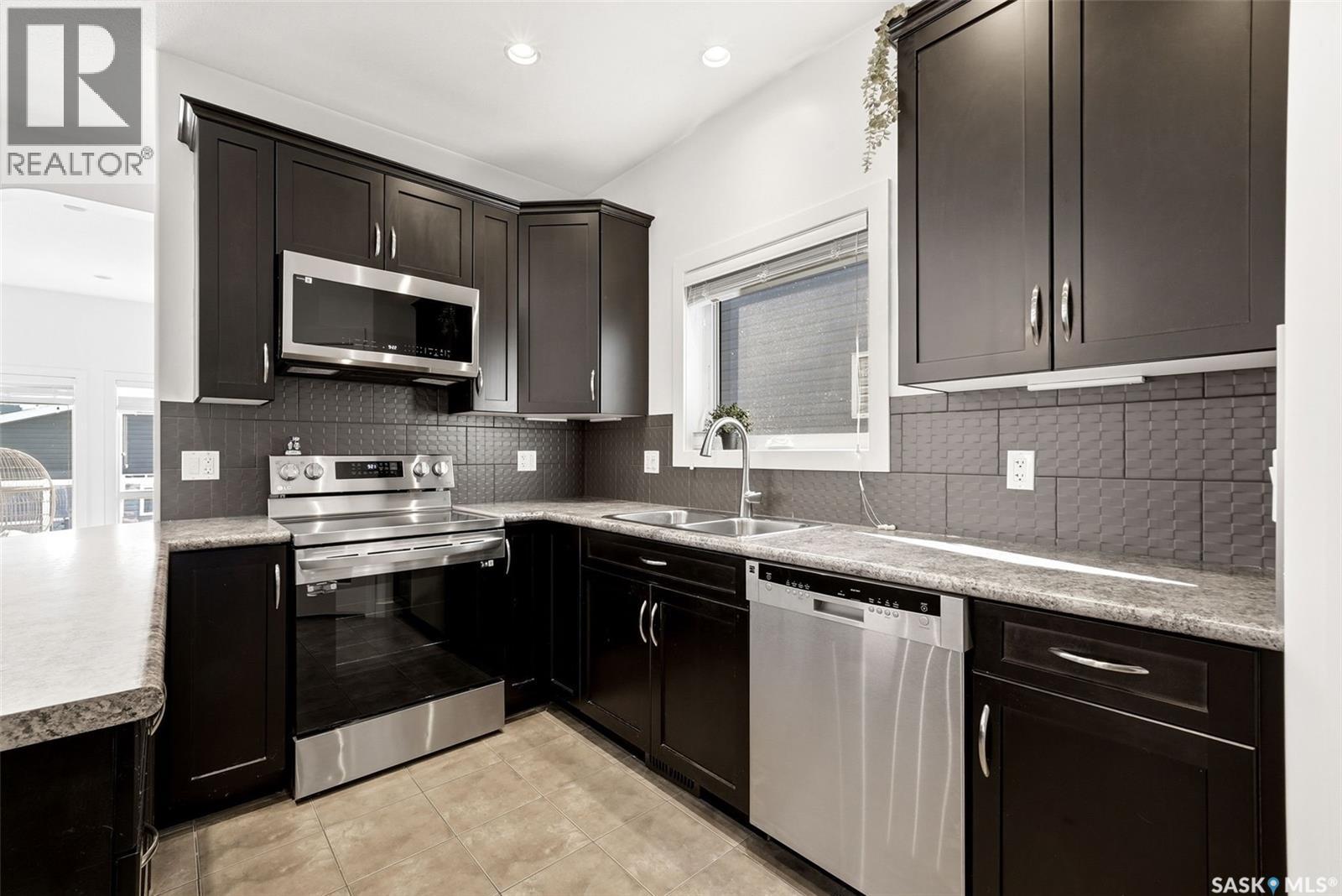 3644 Green Moss Lane, Regina, Saskatchewan  S4V 1M2 - Photo 8 - SK034607