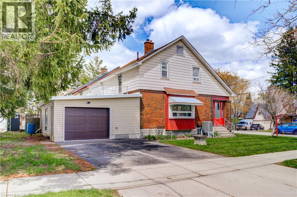111 Simeon Street, Kitchener, Ontario  N2H 1S6 - Photo 2 - 40820214