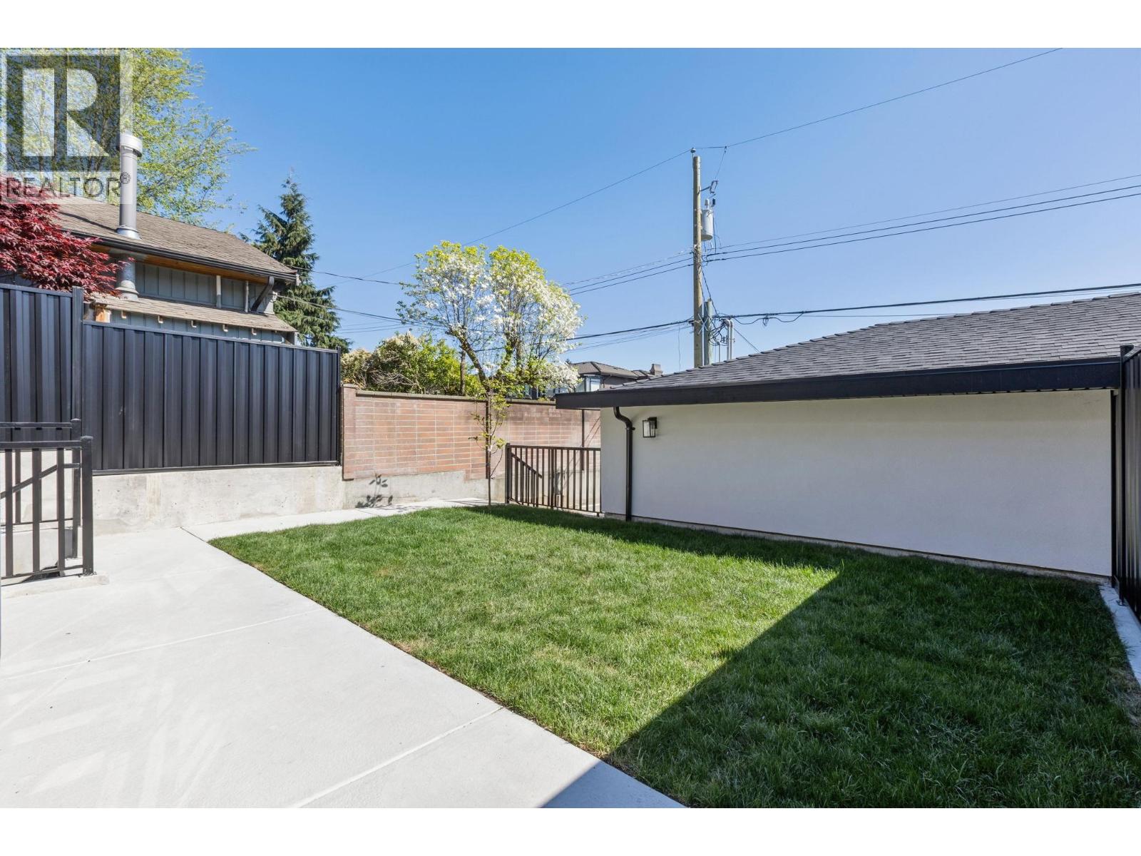 2 6512 Grant Street, Burnaby, British Columbia  V5B 2K8 - Photo 36 - R3117803