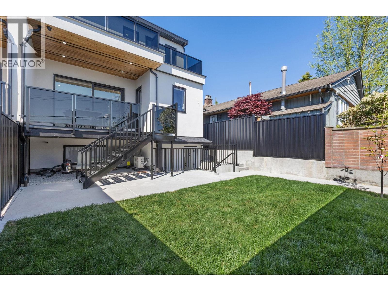 2 6512 Grant Street, Burnaby, British Columbia  V5B 2K8 - Photo 37 - R3117803