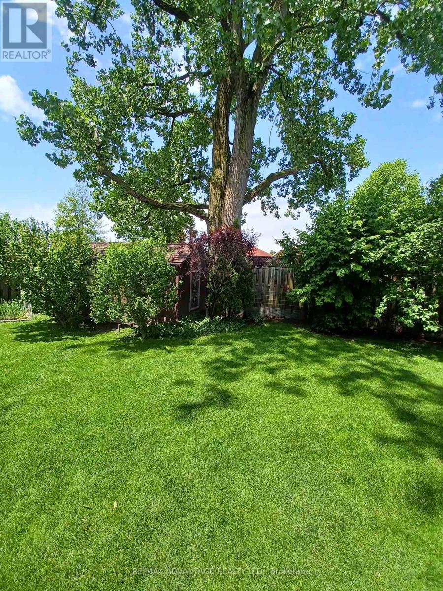 122 Barrydale Crescent, London North, Ontario  N6G 2X6 - Photo 37 - X13071088