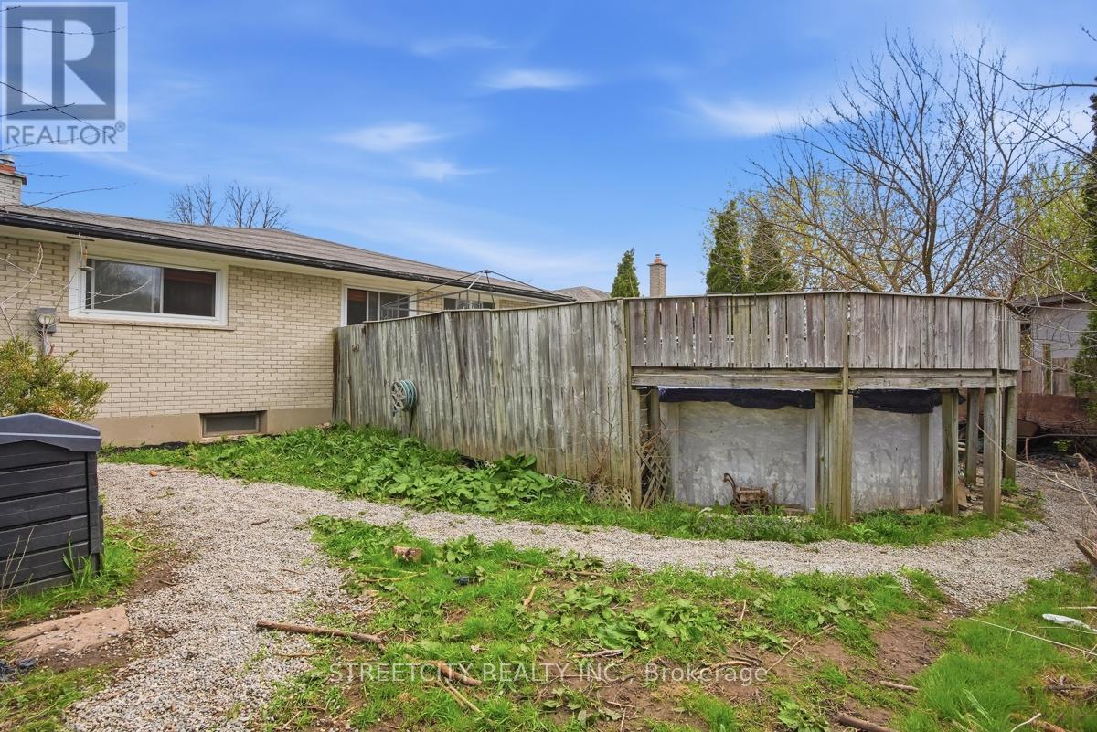68 Talavera Crescent, London East, Ontario  N5V 1K8 - Photo 32 - X13071188