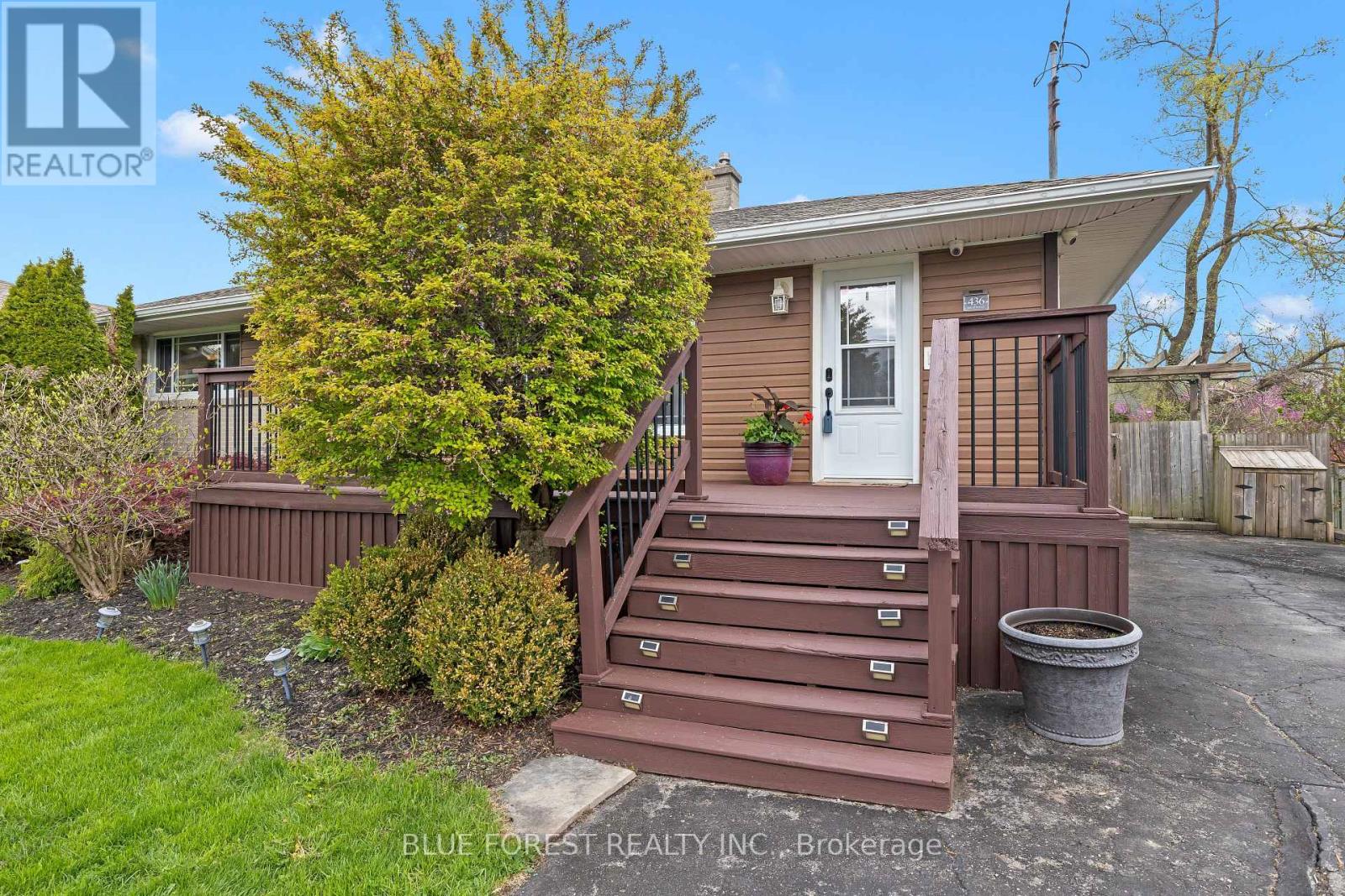 436 Baseline Road E, London South, Ontario  N6C 2P6 - Photo 4 - X13071278