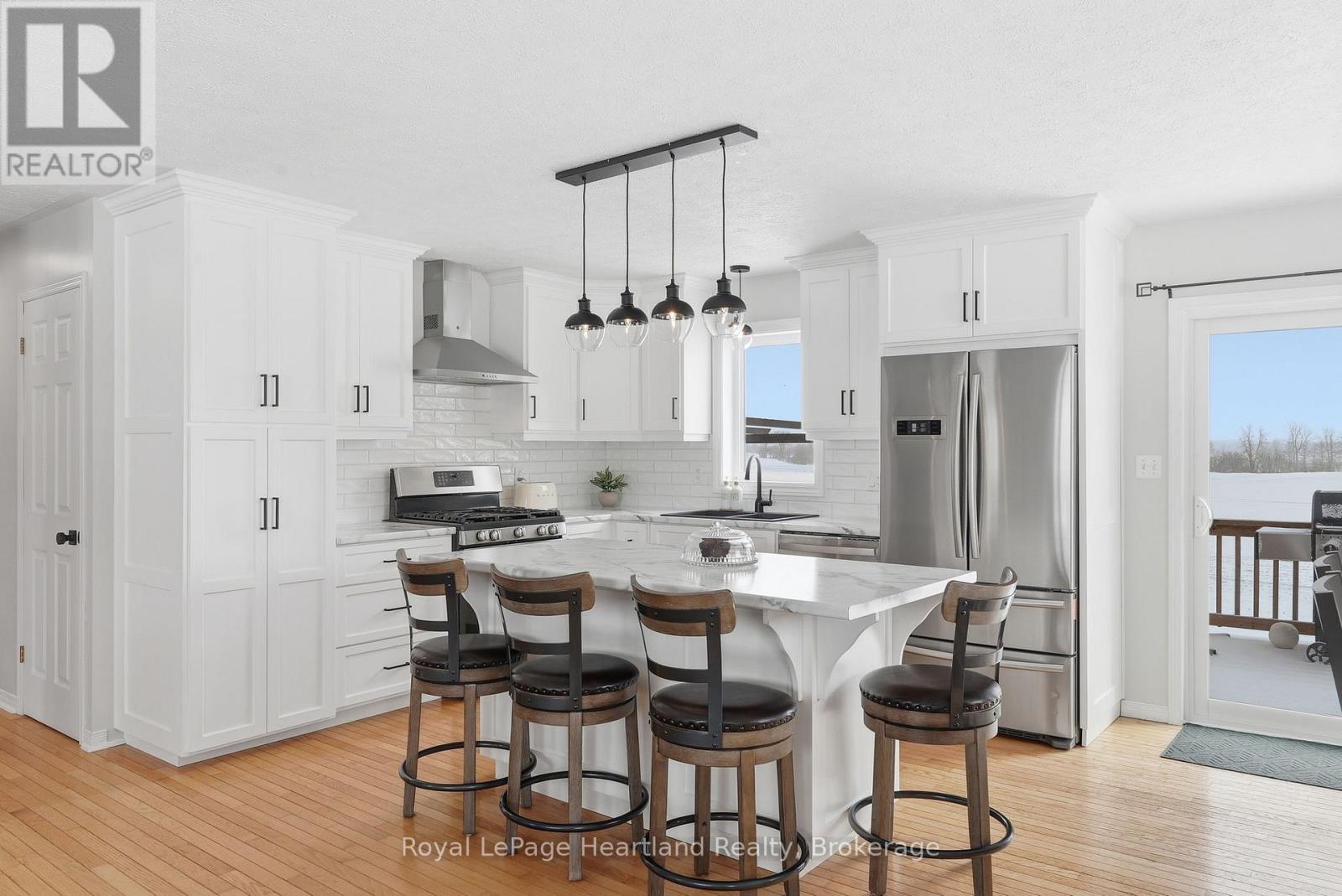 99 Allan Street W, Minto, Ontario  N0G 1M0 - Photo 13 - X12907964