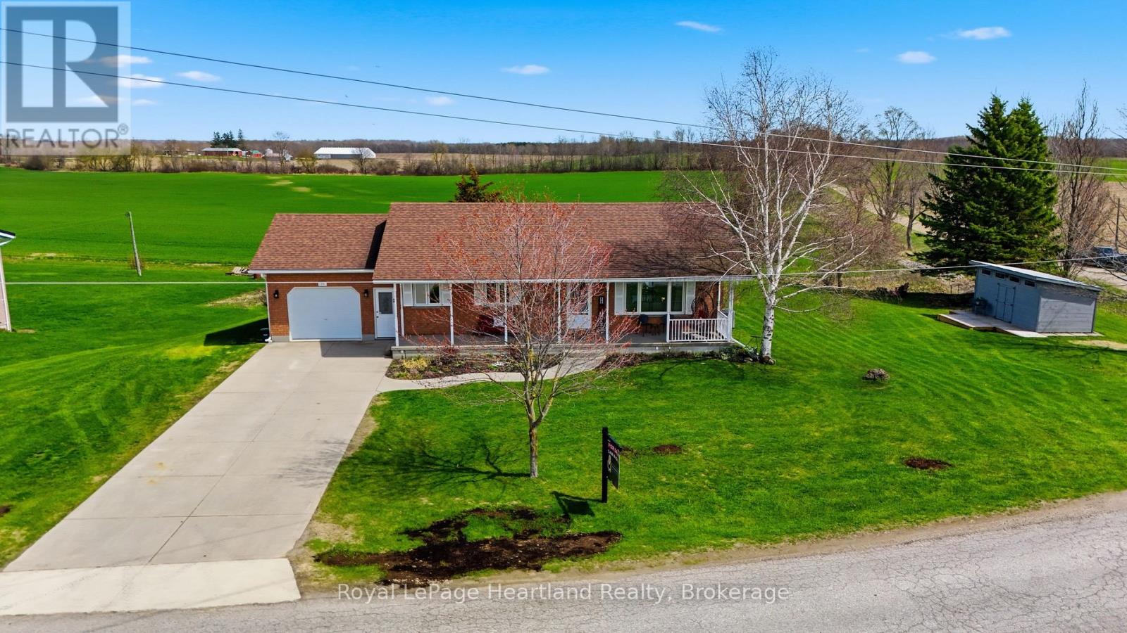 99 Allan Street W, Minto, Ontario  N0G 1M0 - Photo 2 - X12907964