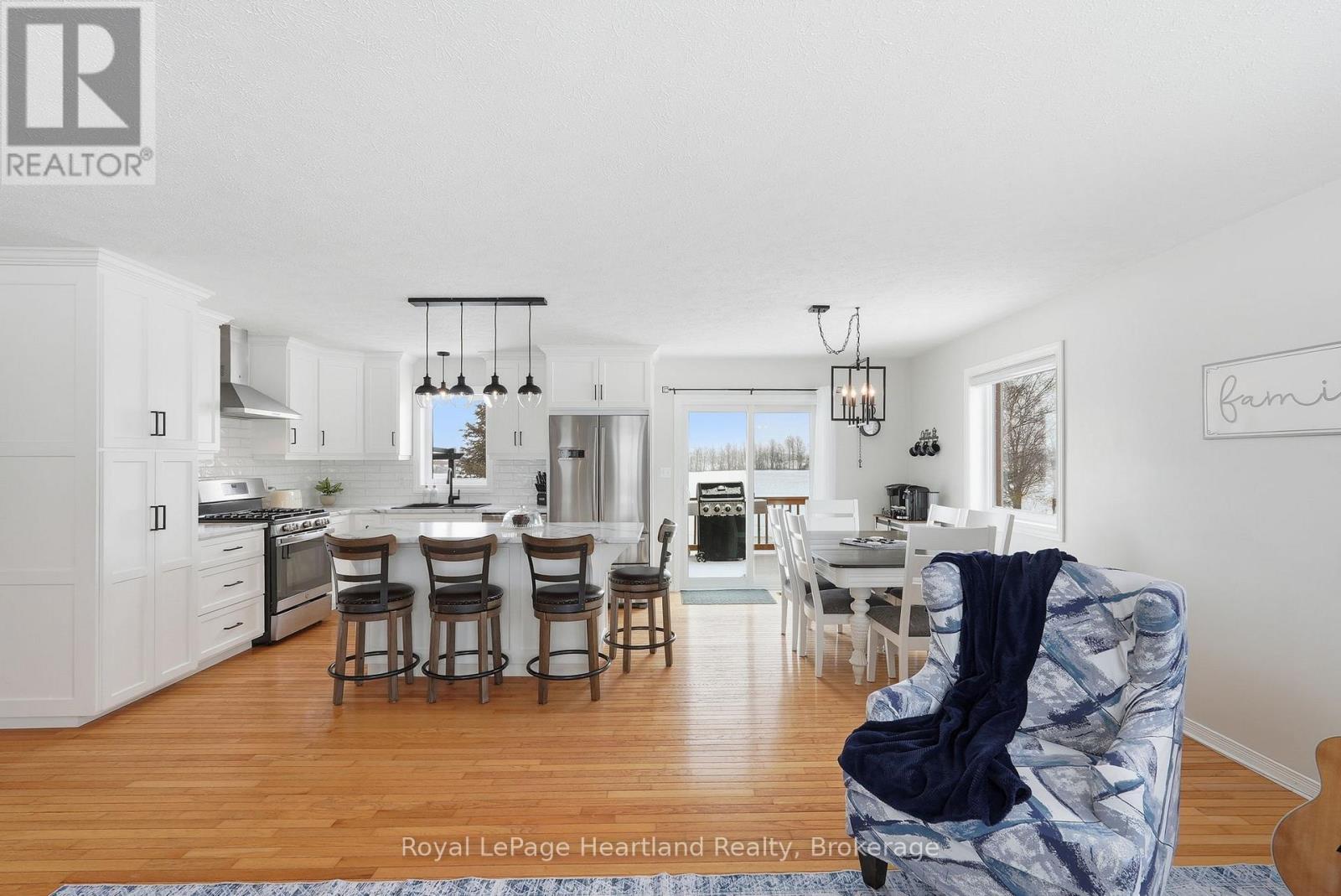 99 Allan Street W, Minto, Ontario  N0G 1M0 - Photo 10 - X12907964