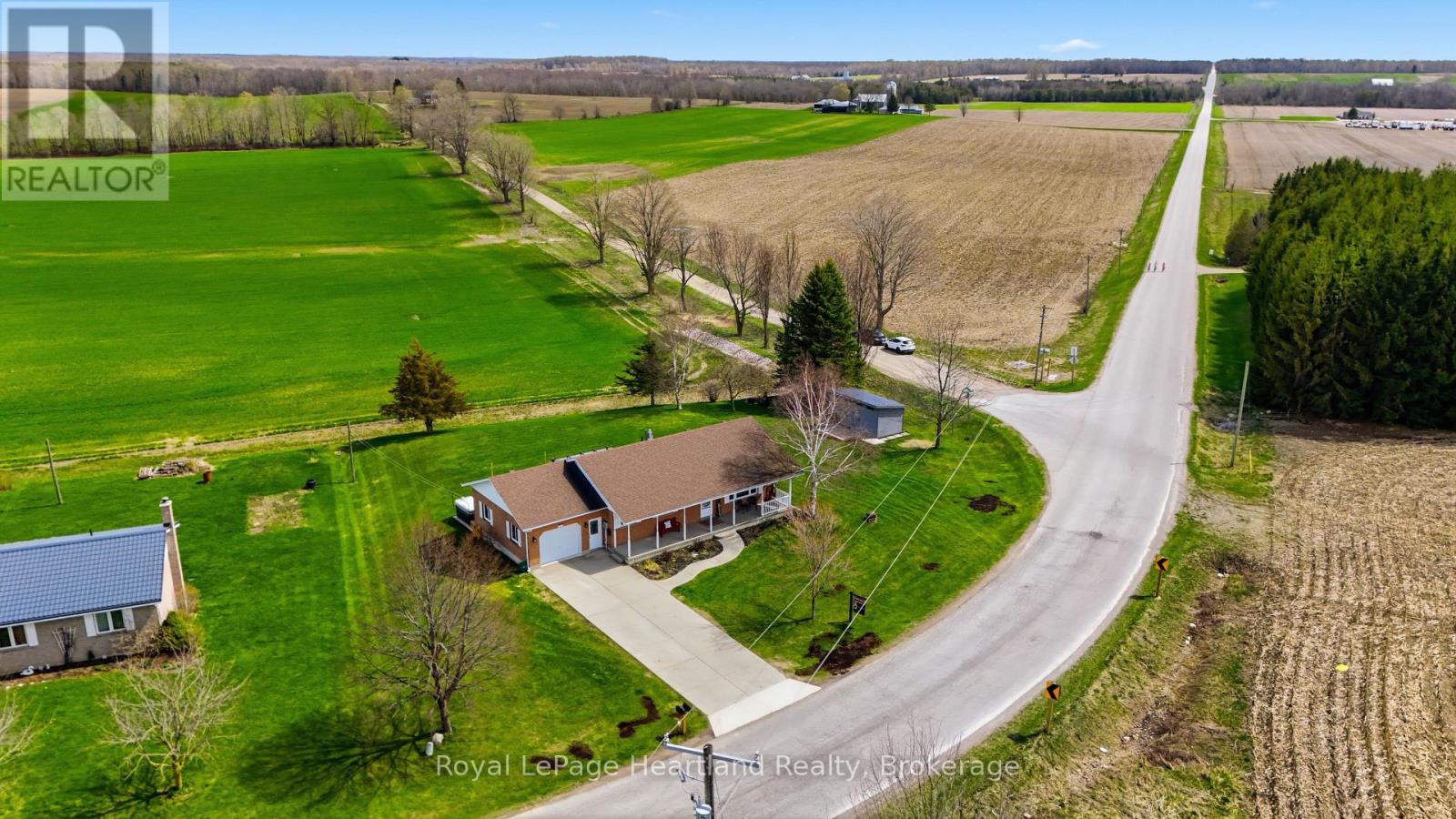 99 Allan Street W, Minto, Ontario  N0G 1M0 - Photo 3 - X12907964
