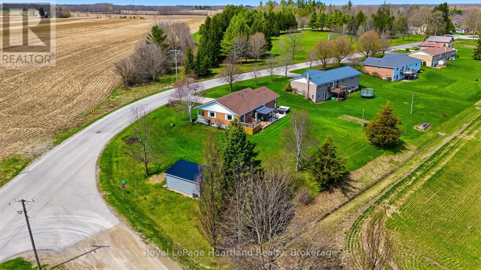 99 Allan Street W, Minto, Ontario  N0G 1M0 - Photo 42 - X12907964