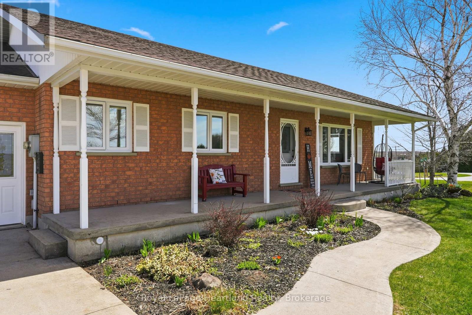 99 Allan Street W, Minto, Ontario  N0G 1M0 - Photo 5 - X12907964