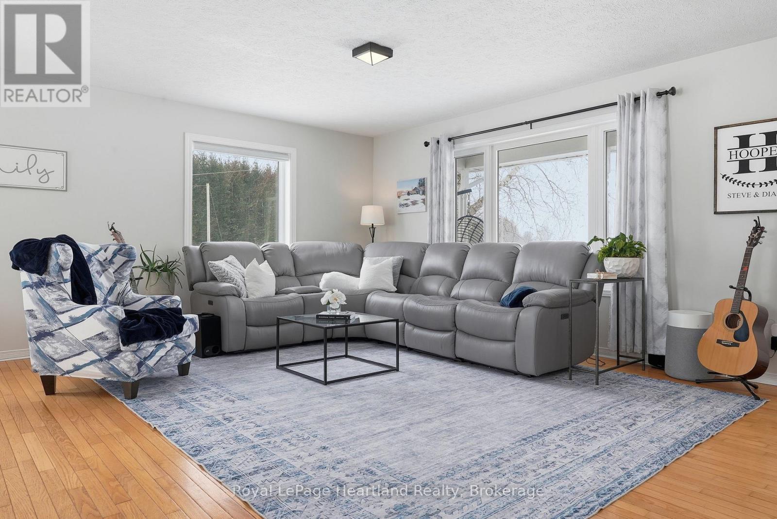 99 Allan Street W, Minto, Ontario  N0G 1M0 - Photo 9 - X12907964