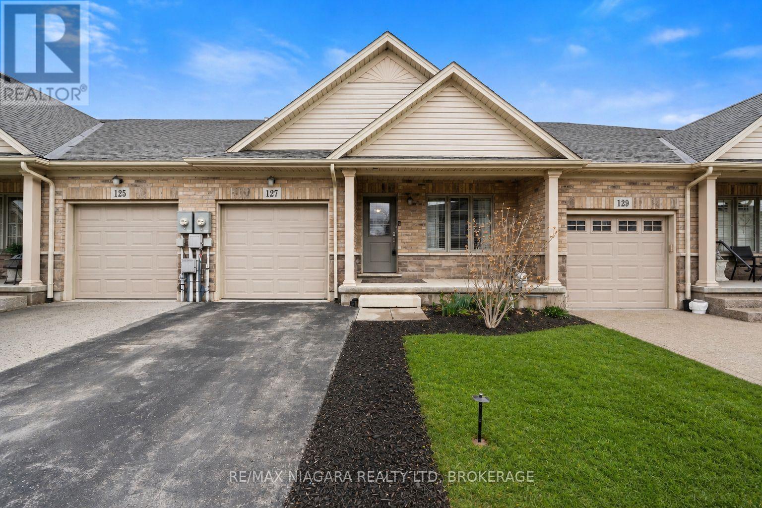 127 Acacia Road, Pelham (Fonthill), Ontario  L0S 1E6 - Photo 1 - X13070878