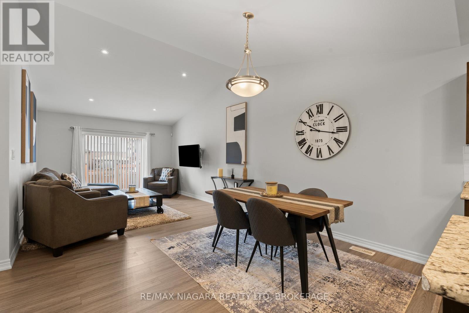 127 Acacia Road, Pelham, Ontario  L0S 1E6 - Photo 10 - X13070878