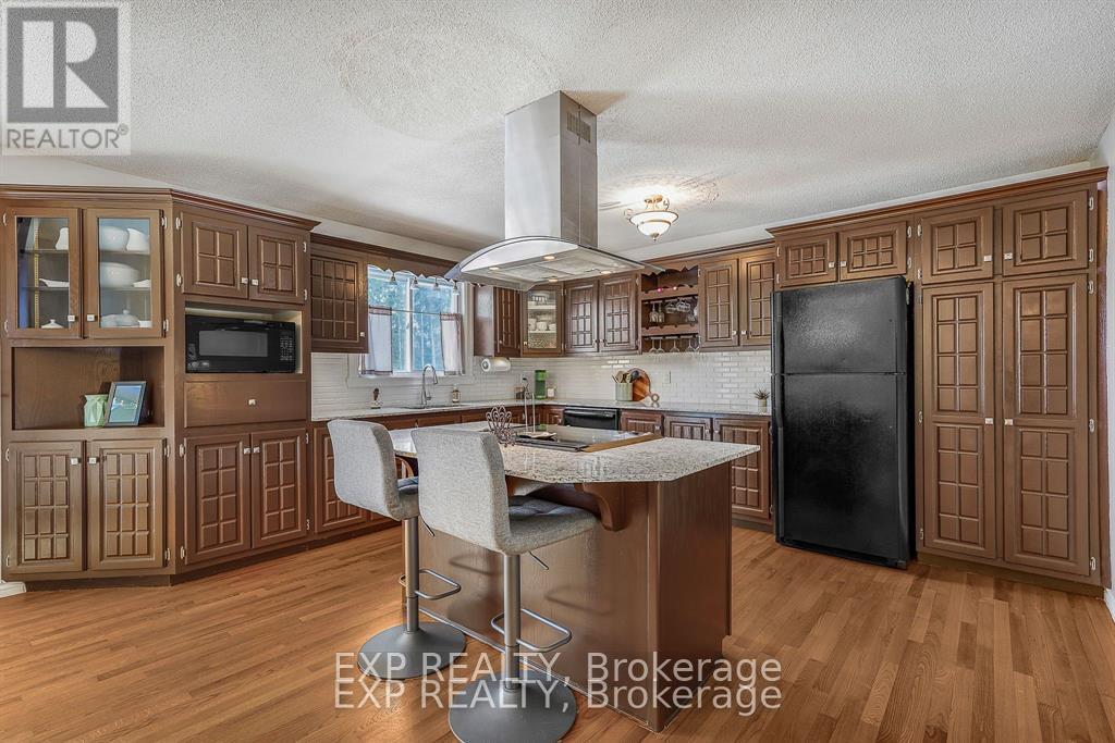 564 Du Golf Road, Clarence-Rockland, Ontario  K0A 2A0 - Photo 11 - X12916364