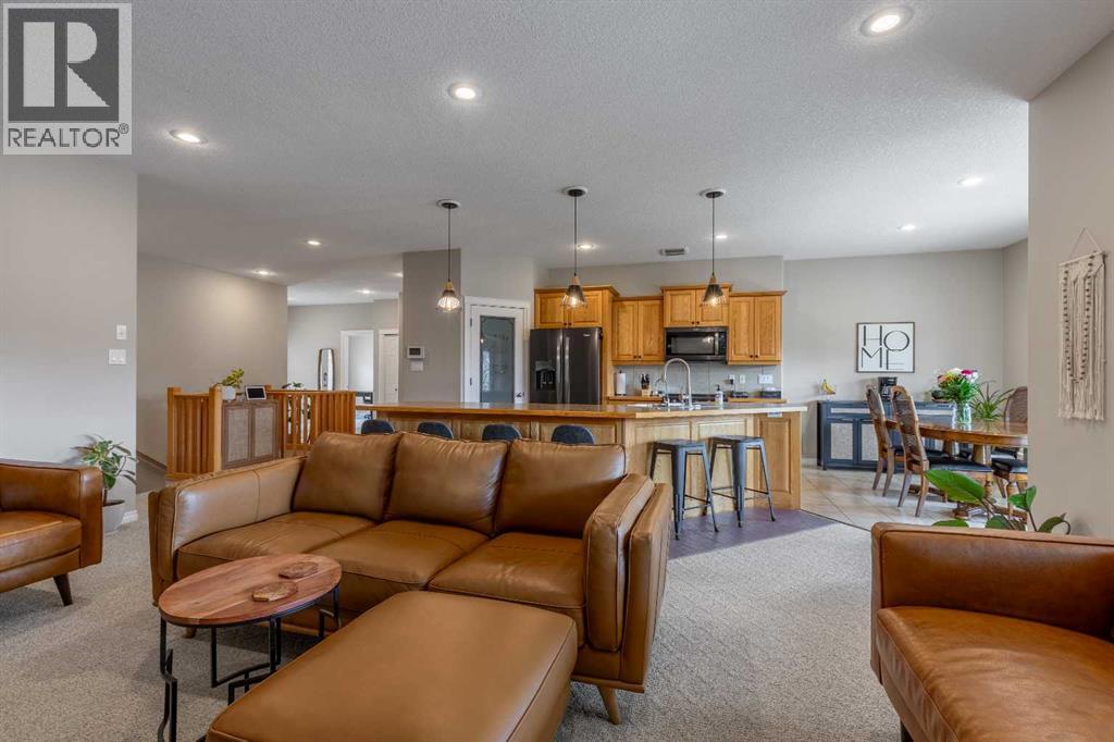630 Couleecreek Place S, Lethbridge, Alberta  T1K 8C1 - Photo 8 - A2306026