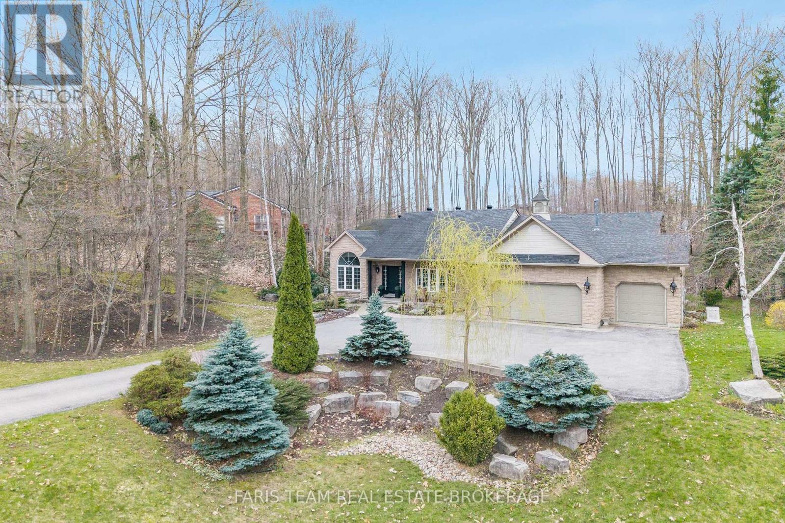 1986 Forest Valley Drive, Innisfil, Ontario  L9S 4A5 - Photo 4 - N13051986