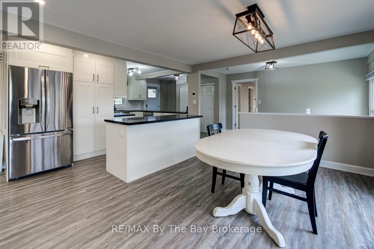 1628 River Road W, Wasaga Beach, Ontario  L9Z 2S3 - Photo 10 - S13070876