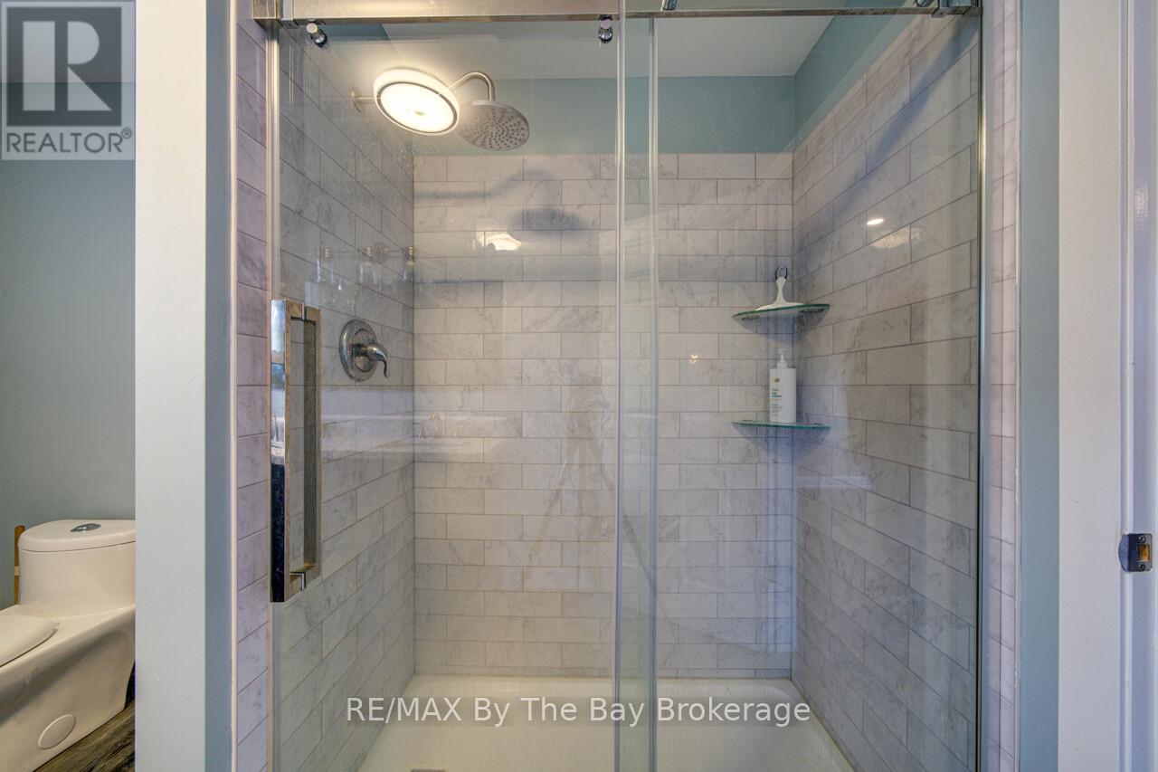 1628 River Road W, Wasaga Beach, Ontario  L9Z 2S3 - Photo 18 - S13070876