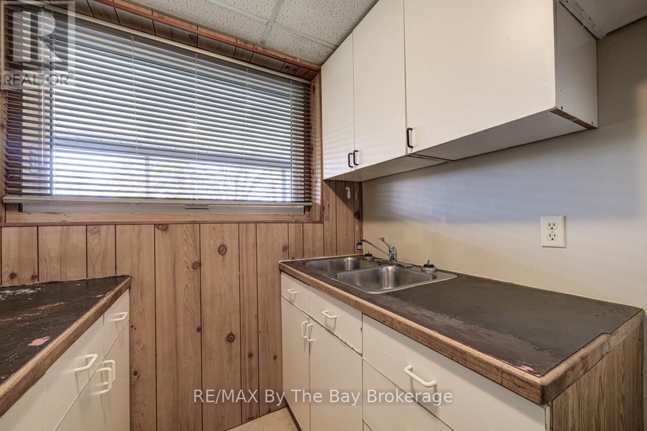 1628 River Road W, Wasaga Beach, Ontario  L9Z 2S3 - Photo 29 - S13070876
