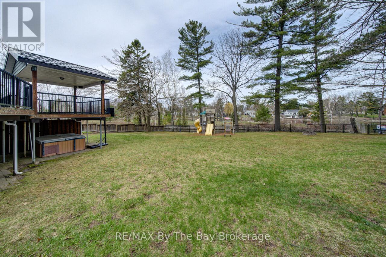 1628 River Road W, Wasaga Beach, Ontario  L9Z 2S3 - Photo 39 - S13070876