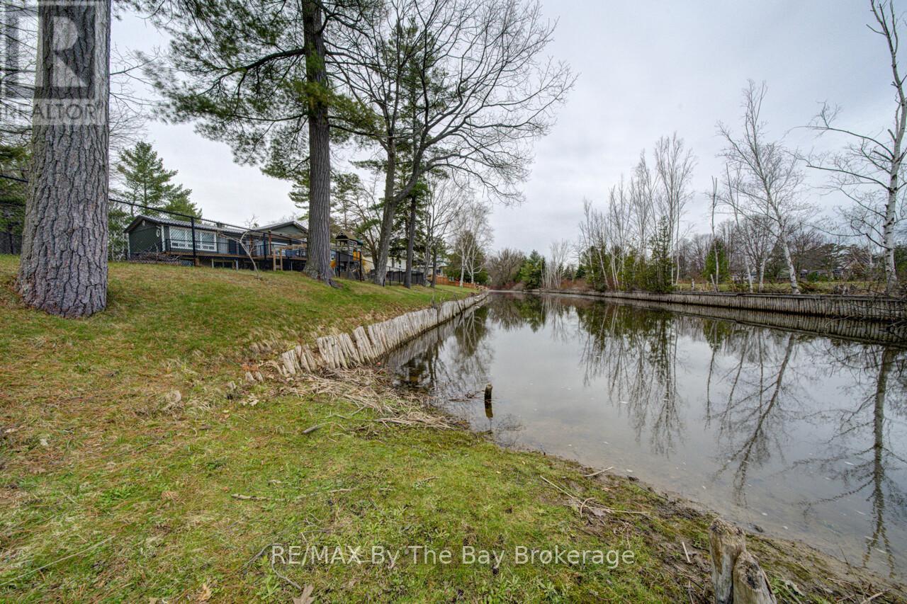 1628 River Road W, Wasaga Beach, Ontario  L9Z 2S3 - Photo 46 - S13070876