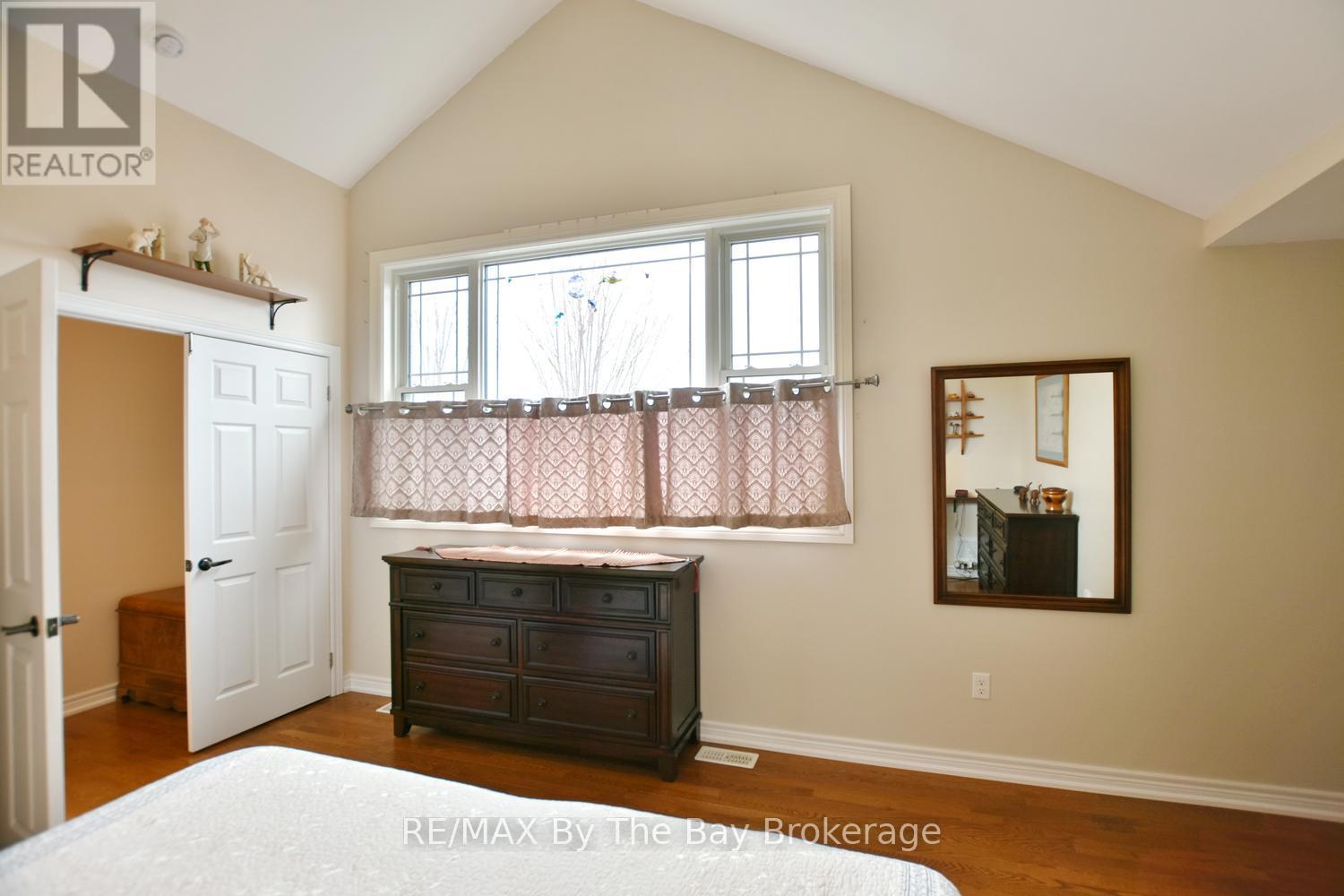 5 Falvo Street, Wasaga Beach, Ontario  L9Z 1J6 - Photo 23 - S13071020