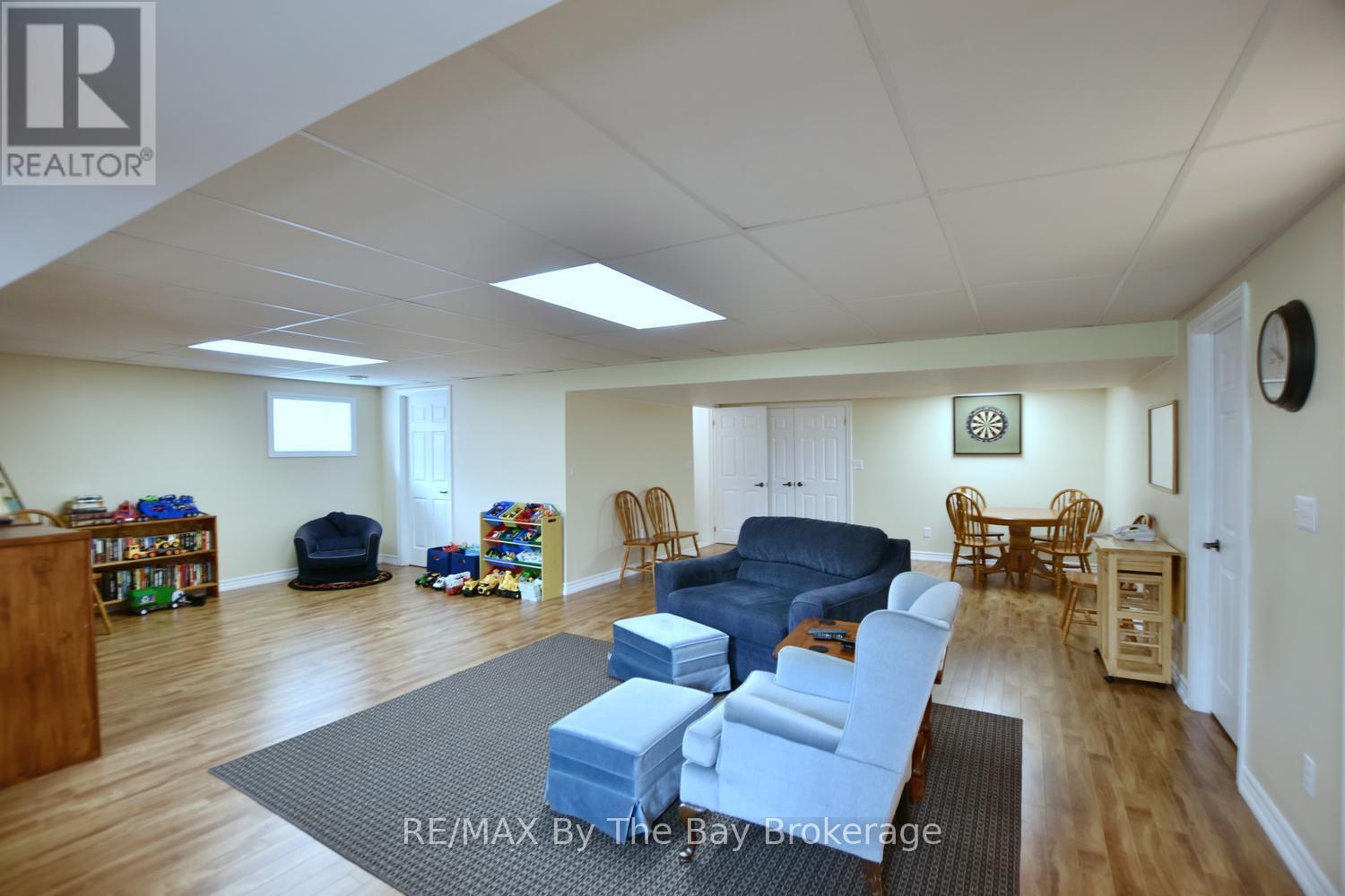 5 Falvo Street, Wasaga Beach, Ontario  L9Z 1J6 - Photo 30 - S13071020