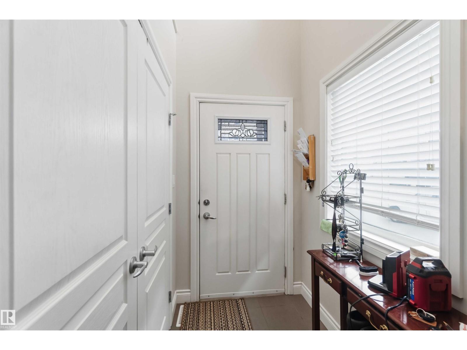2037 69a St Sw, Edmonton, Alberta  T6X 0S5 - Photo 2 - E4485261