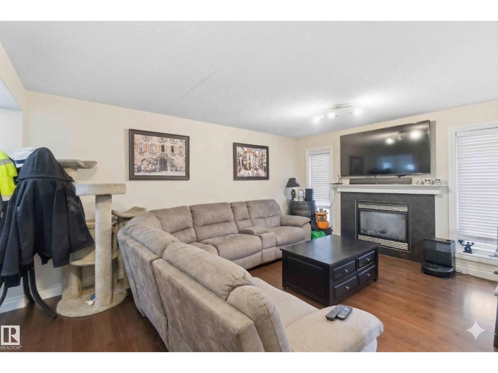 2037 69a St Sw, Edmonton, Alberta  T6X 0S5 - Photo 4 - E4485261