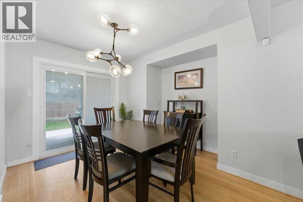 40 Grafton Crescent SW, Calgary, Alberta  T3E 4X1 - Photo 10 - A2306301