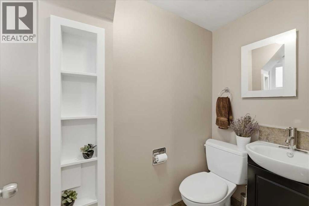 40 Grafton Crescent SW, Calgary, Alberta  T3E 4X1 - Photo 24 - A2306301