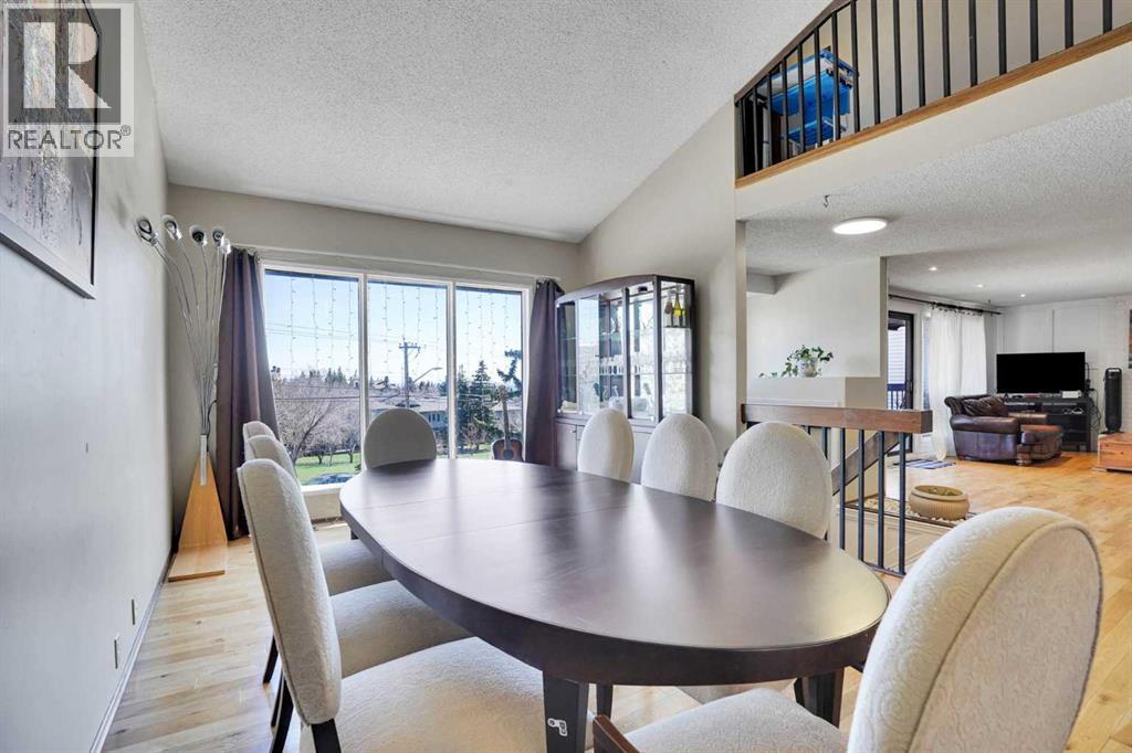 5819 Coach Hill Road SW, Calgary, Alberta  T3H 1E3 - Photo 14 - A2306674