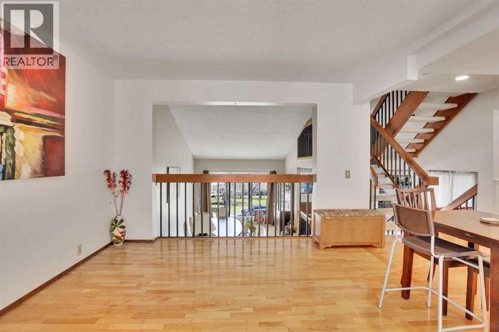 5819 Coach Hill Road SW, Calgary, Alberta  T3H 1E3 - Photo 26 - A2306674
