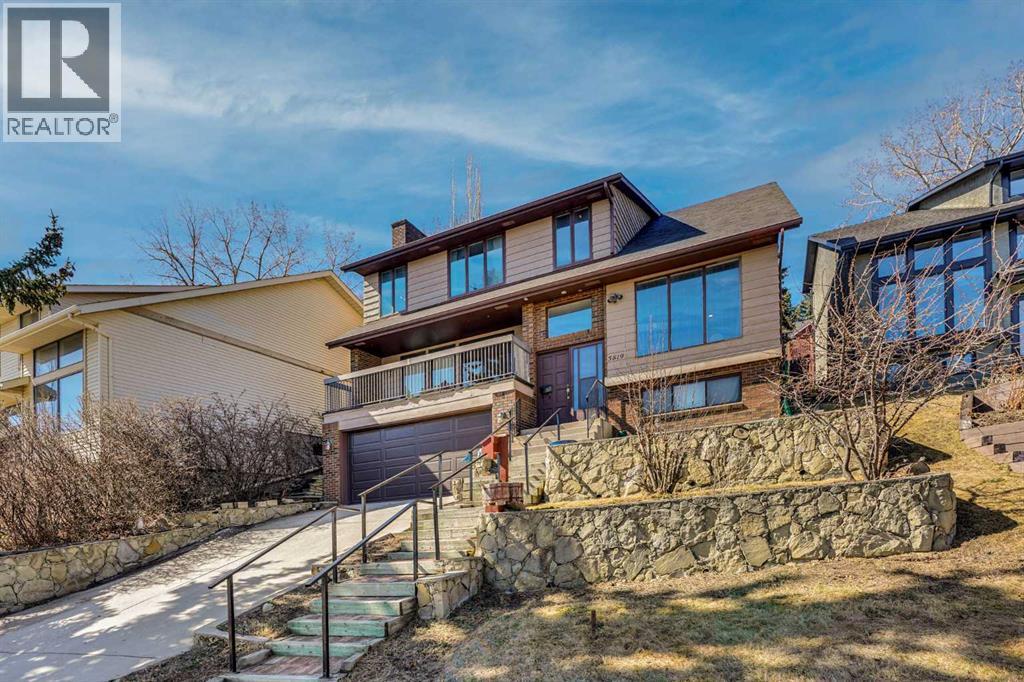 5819 Coach Hill Road SW, Calgary, Alberta  T3H 1E3 - Photo 5 - A2306674