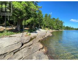 7 MOWAT ISLAND, Carling, Ontario