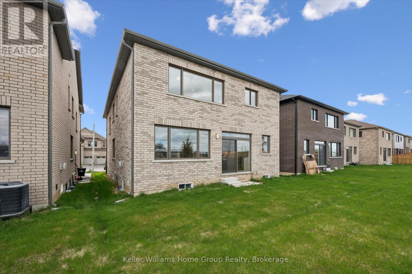 13 Mary Watson Street, North Dumfries, Ontario  N0B 1E0 - Photo 41 - X13071142