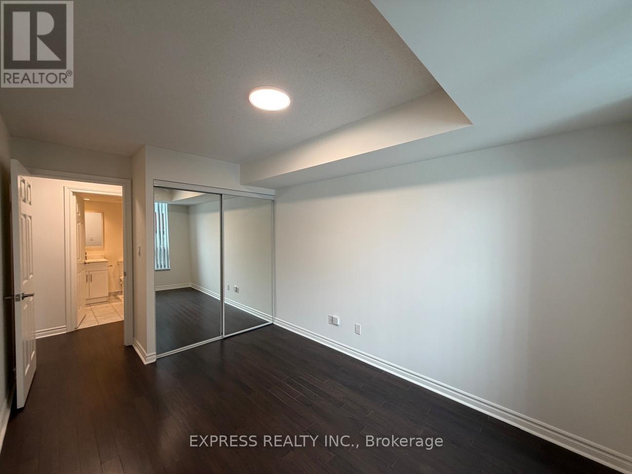 901 - 168 Simcoe Street, Toronto, Ontario  M5H 4C9 - Photo 7 - C13070904