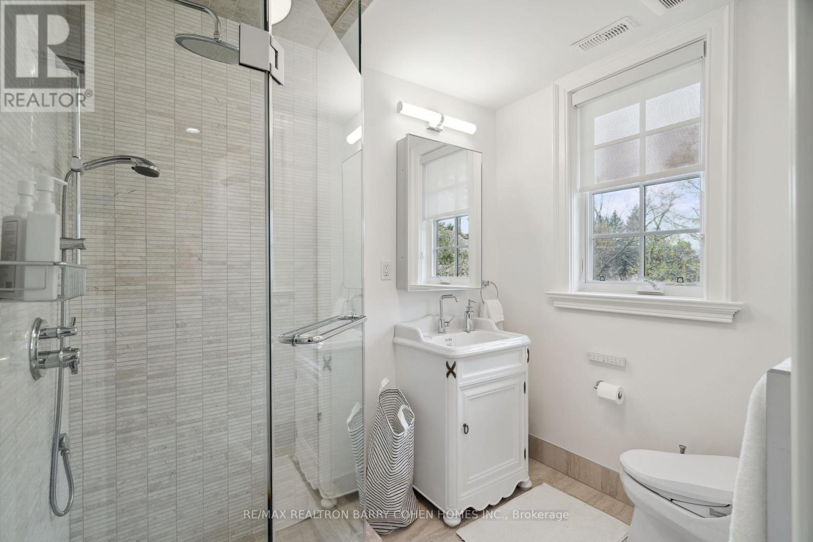 15 Park Lane Circle, Toronto, Ontario  M3B 1Z8 - Photo 26 - C13070912