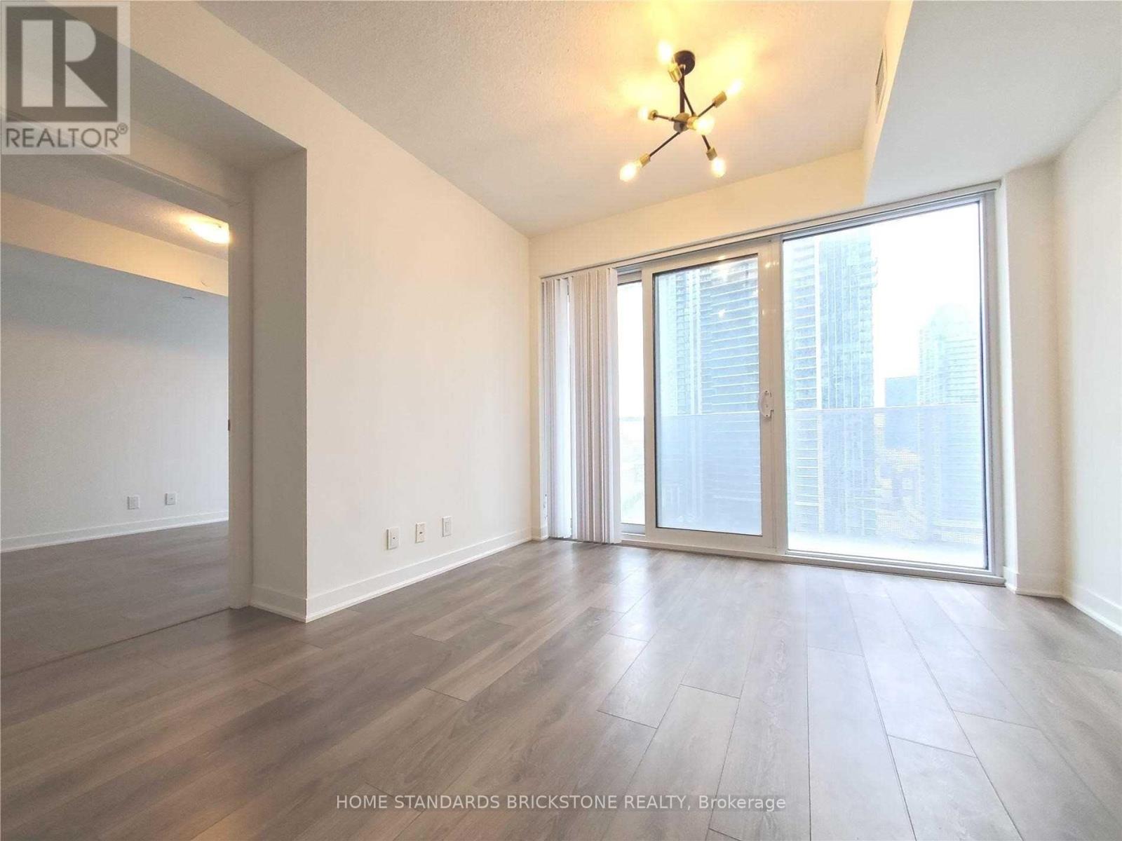1505 - 88 Harbour Street, Toronto, Ontario  M5J 0C3 - Photo 11 - C13070938