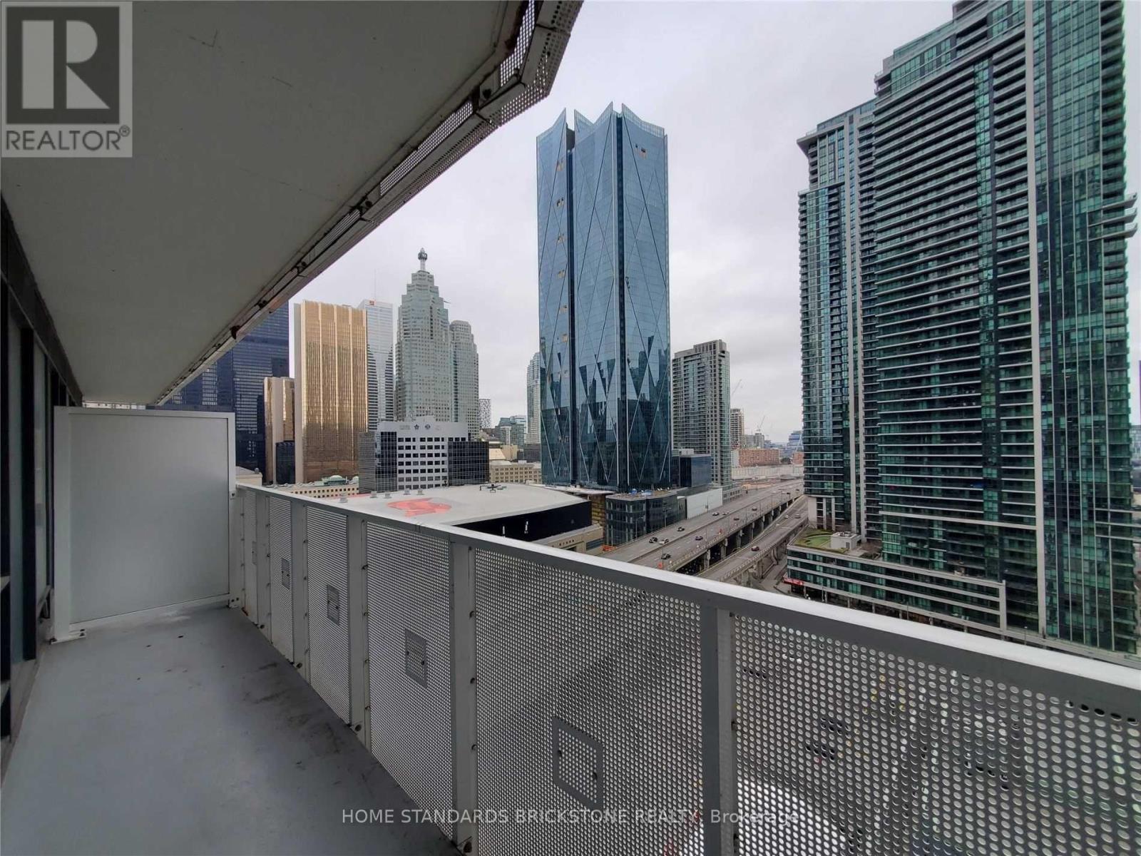 1505 - 88 Harbour Street, Toronto, Ontario  M5J 0C3 - Photo 16 - C13070938