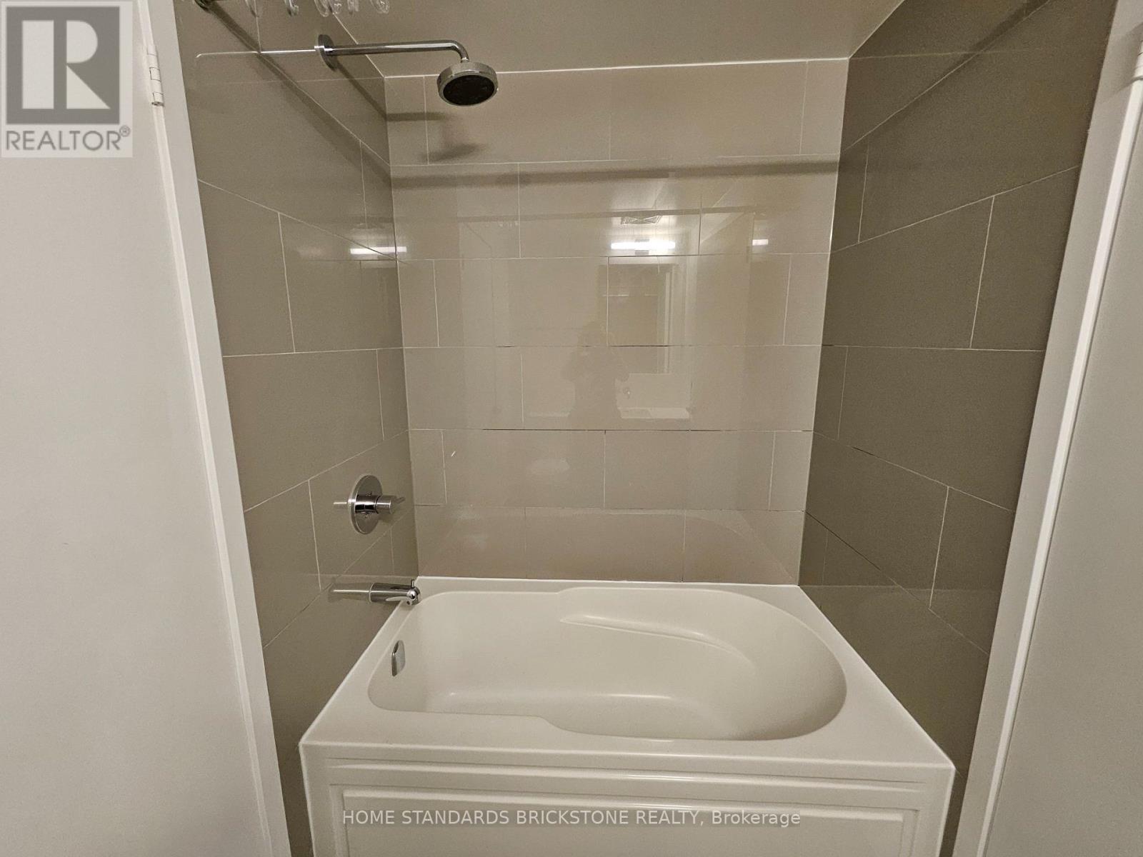 1505 - 88 Harbour Street, Toronto, Ontario  M5J 0C3 - Photo 22 - C13070938