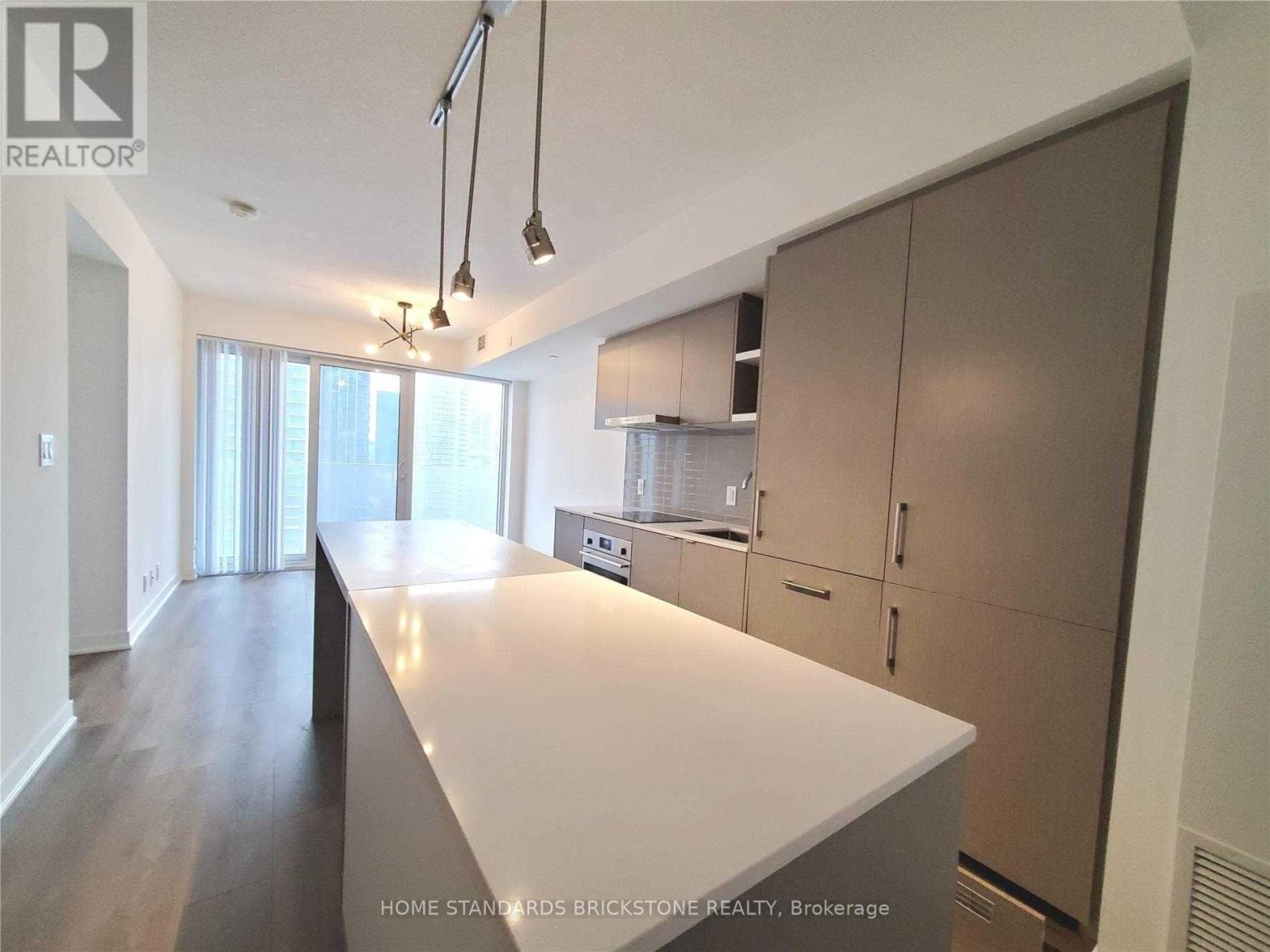 1505 - 88 Harbour Street, Toronto, Ontario  M5J 0C3 - Photo 7 - C13070938