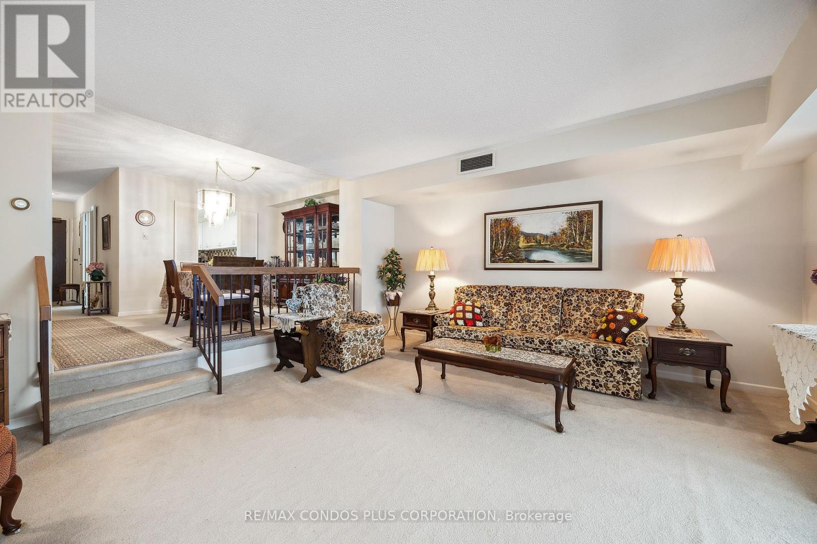 902 - 62 Wellesley Street W, Toronto, Ontario  M5S 2X3 - Photo 4 - C13071006