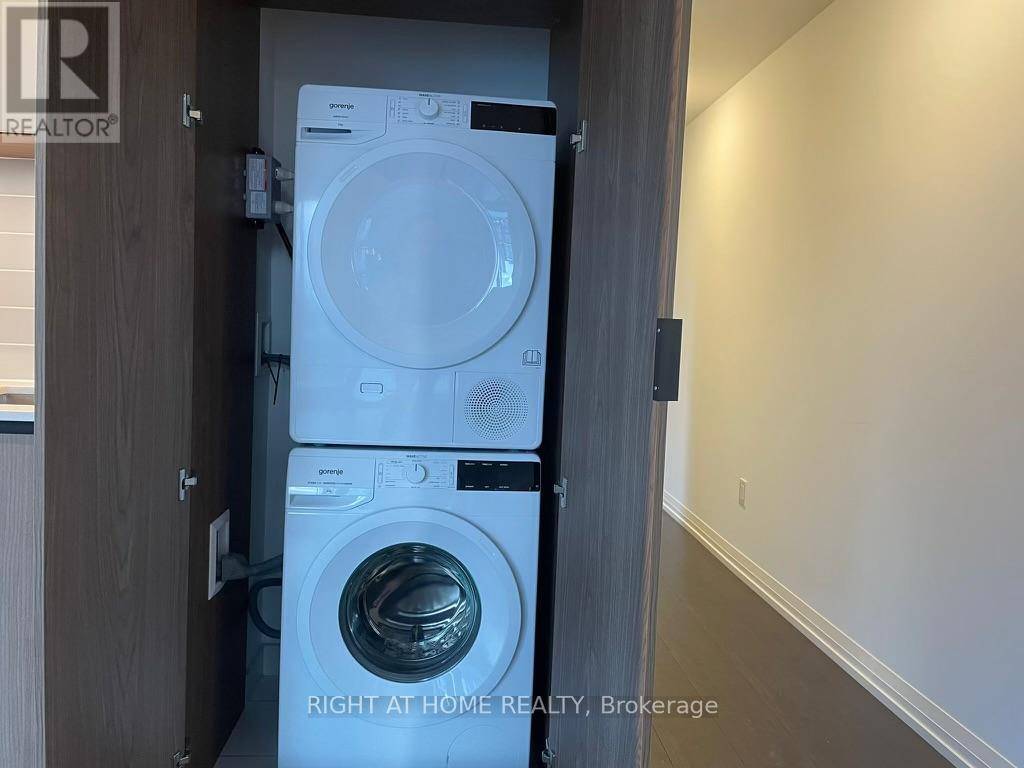 2828 - 28 Widmer Street, Toronto, Ontario  M5V 0T2 - Photo 8 - C13071204