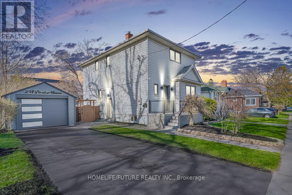 264 Punshon Avenue, Oshawa, Ontario  L1J 2M7 - Photo 1 - E13071054